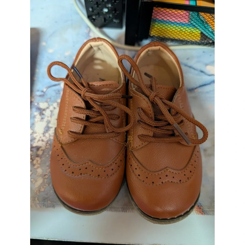 Kids Cognac Brown Wingtip Oxford Dress Shoes Brogue Lace Up Size 26 EU